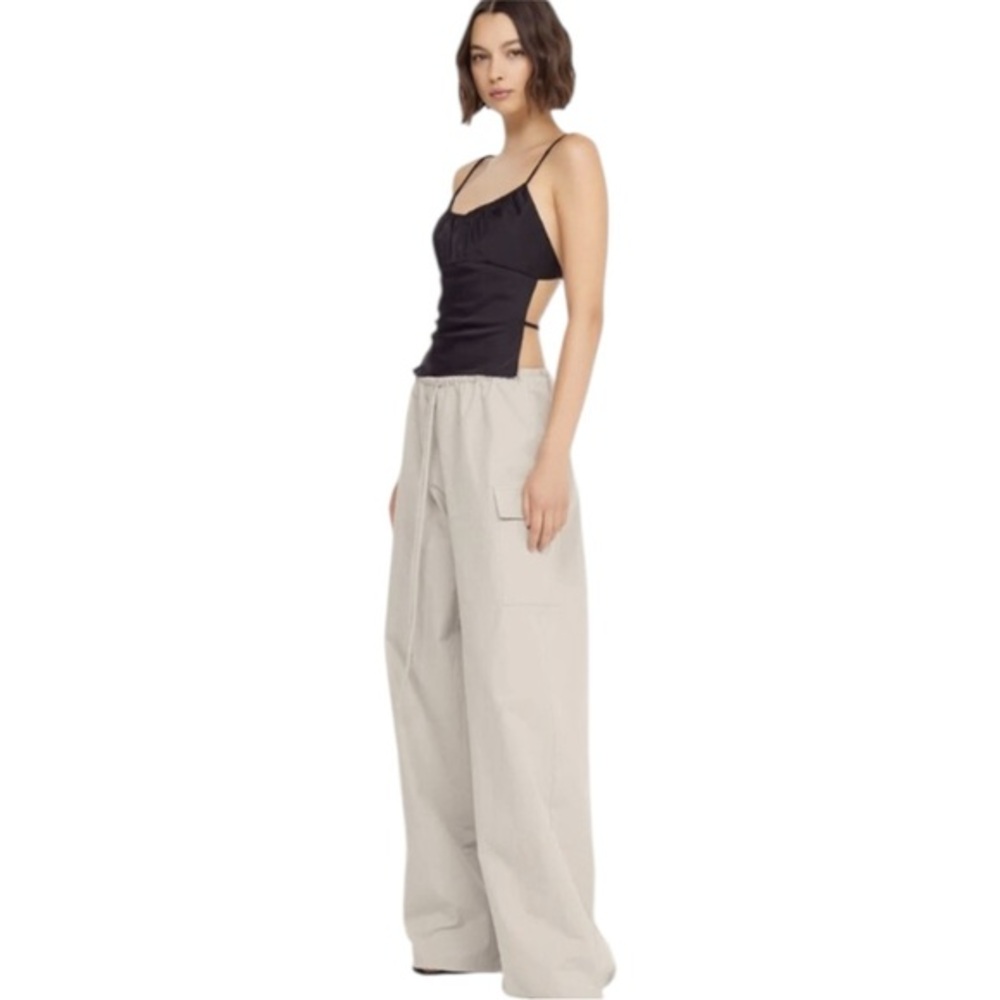 Bec & Bridge Women’s 4 Oversized Wide Leg Cargo Pants Beige Khaki Baggy Trendy